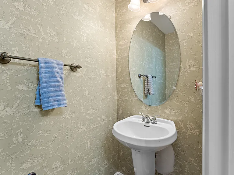 3336 Fordington Pl — Photo 17