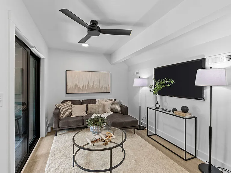 The Collection at North Davidson Townhomes for Rent in NoDa — Photo 37