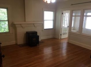 327 W 7th St, Long Beach, CA 90813