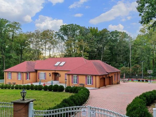 91 Chestnut Ridge Rd