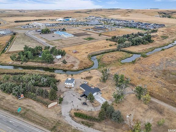 2nd image of 37 Ponderosa Trl N