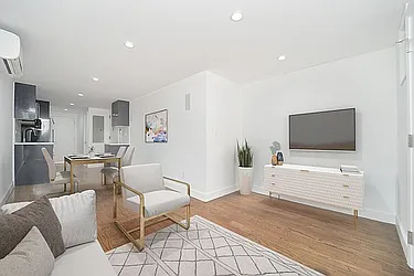 Rented by Living New York