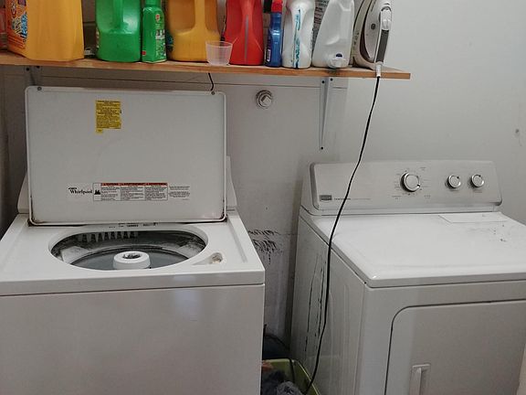 3rd image of 2229 W Grace St APT 3