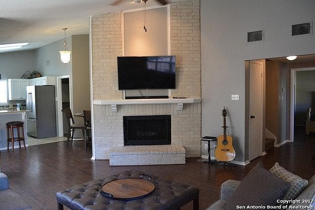 1st image of 16814 Summer Creek Dr