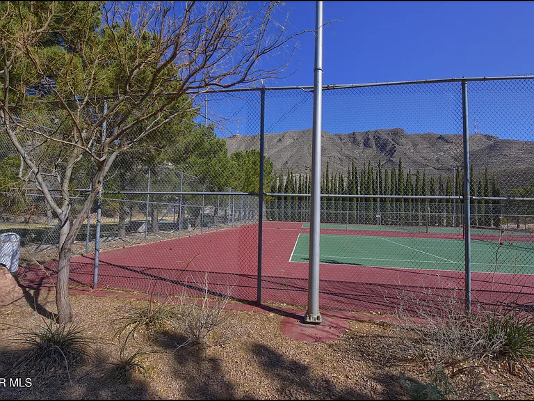 4800 N Stanton St #185 — Photo 11