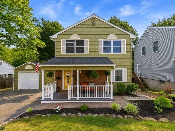 180 River Dr, Parsippany-Troy Hills Twp., NJ 07034