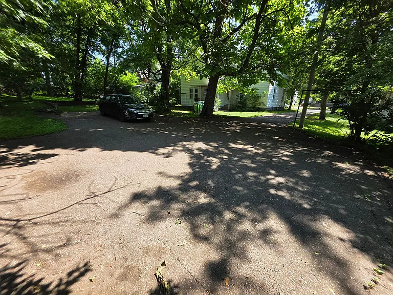 1812 Kendall St — Photo 16