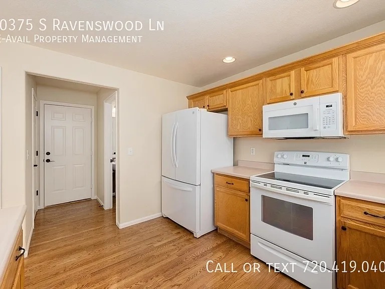 10375 S Ravenswood Ln — Photo 15