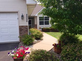 8986 212th St W, Lakeville, MN 55044