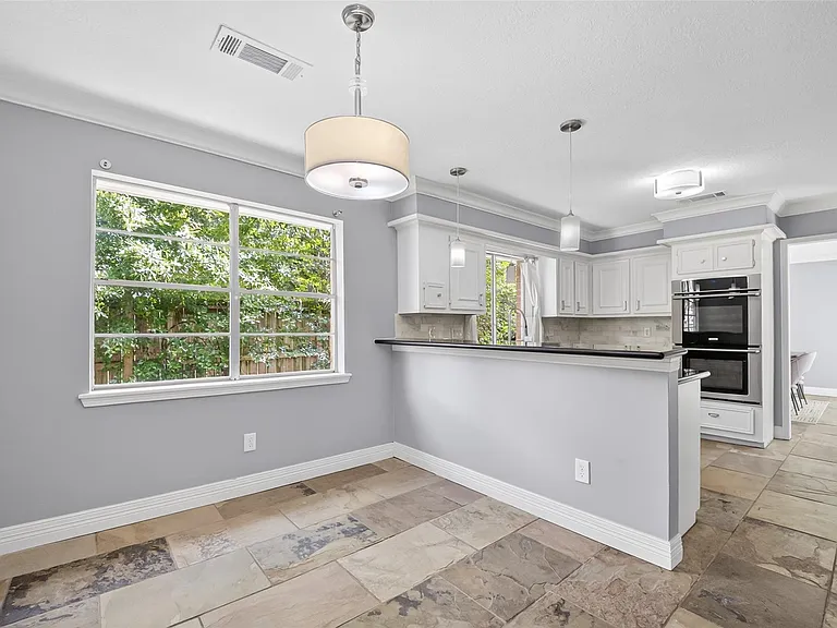 7111 Halfpenny Rd — Photo 8