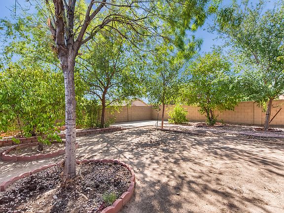 4th image of 12718 W Corrine Dr