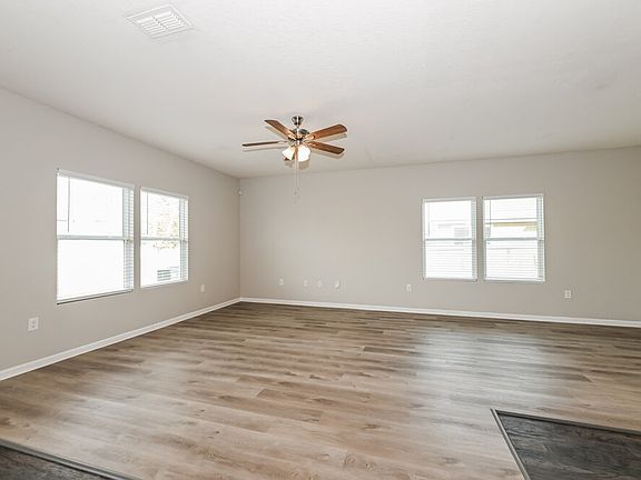 5th image of 11598 Walleye Dr