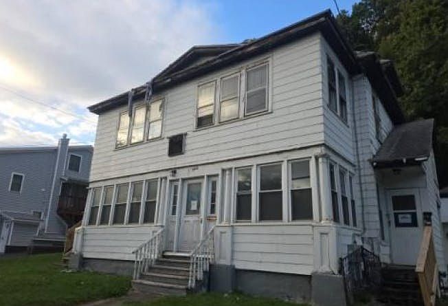 1st image of 244 Chestnut St