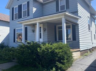 109 W Main St, Negaunee, MI 49866