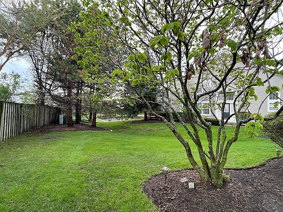 3rd image of 3296 Cool Springs Ct #3296