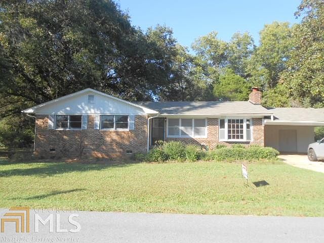 1st image of 20 Evergreen Ln