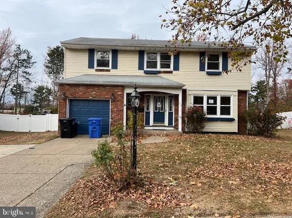 165 Central Ave, Woodbury Heights, NJ 08097