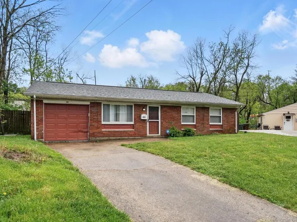 9002 Orangewood Dr, Cincinnati, OH 45231