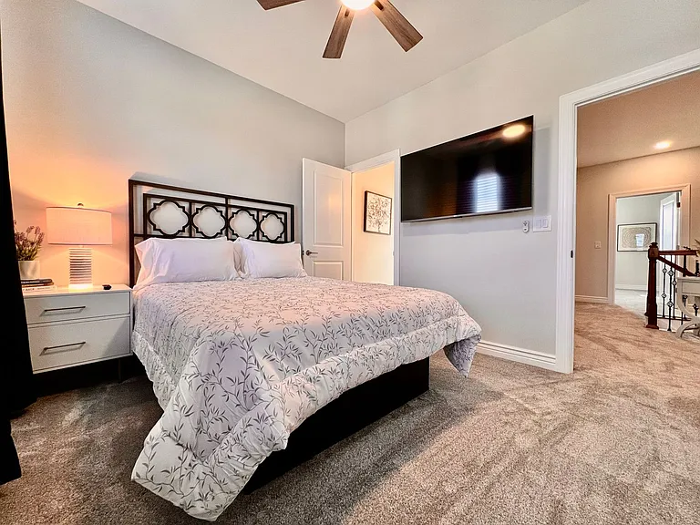 4827 Granada Ct — Photo 31
