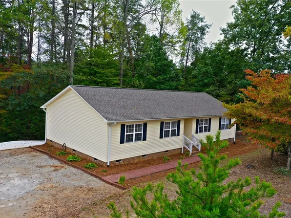 200 Kelley Creek Rd, Six Mile, SC 29682