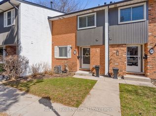 Linwell Manor, Saint Catharines, ON L2N 6R1