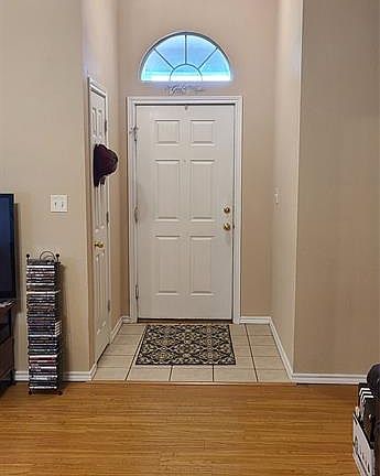 3rd image of 104 Owen Way
