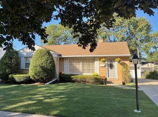 1440 S 4th Ave, Des Plaines, IL 60018
