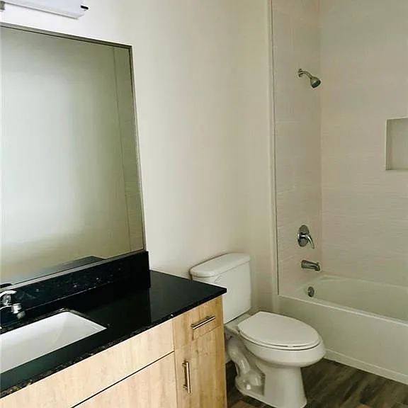 4904 N Crown Point #1 — Photo 22