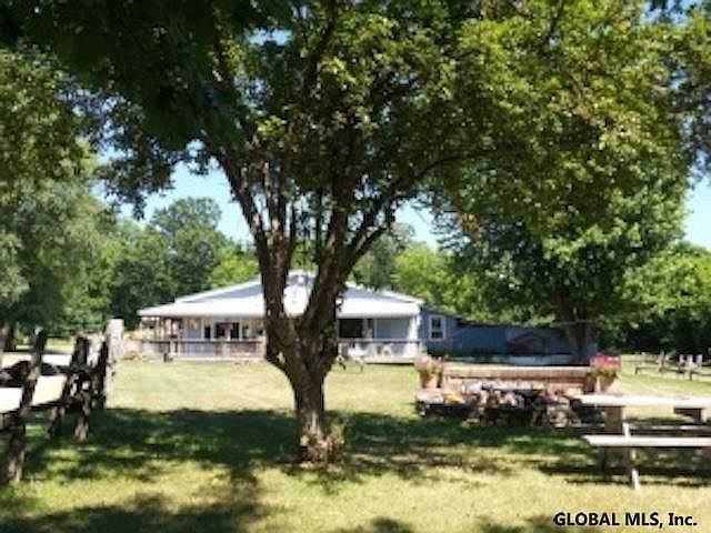 2nd image of 70 Moffitt Rd