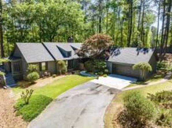 844 Point Comfort Rd, Martinez, GA 30907