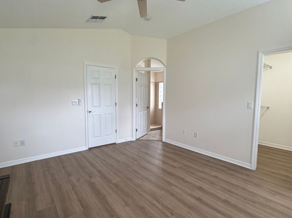 15417 Lake Bella Vista Dr