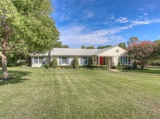 3824 South Dr, Fort Worth, TX 76109