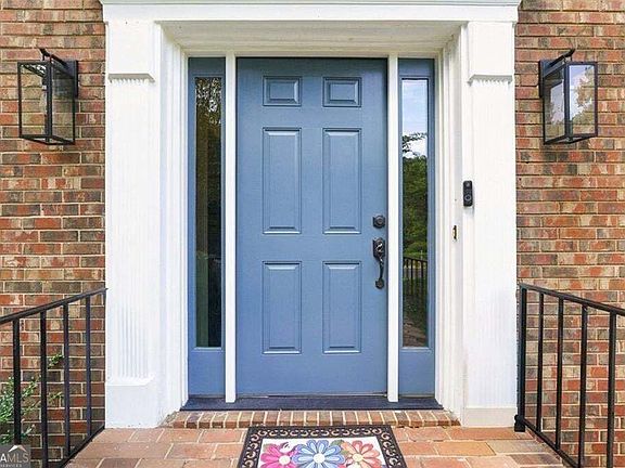 5th image of 2775 Saddlebrook Way NW