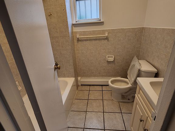 4th image of 642 18th Ave #1A