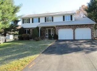 15 Diane Dr, Binghamton, NY 13904