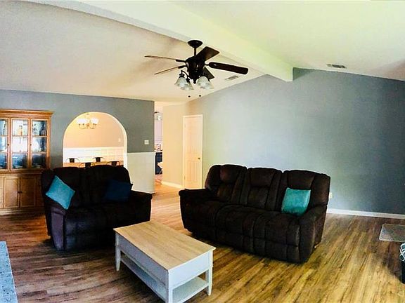 5th image of 4508 Bluestem Ln