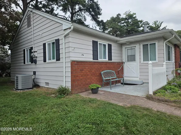 17 S Heron Street #B, Manchester, NJ 08759