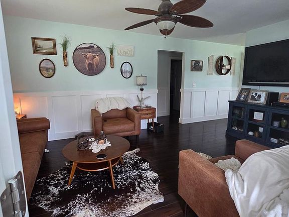 3rd image of 190 Stanley Hill Rd