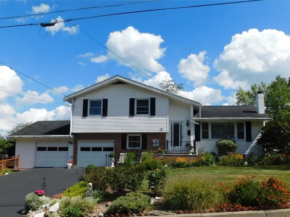 7 Orchard Ave, Owego, NY 13827