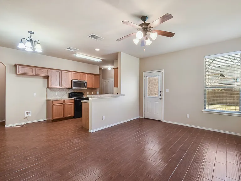 1508B Muirfield Bend Dr — Photo 1