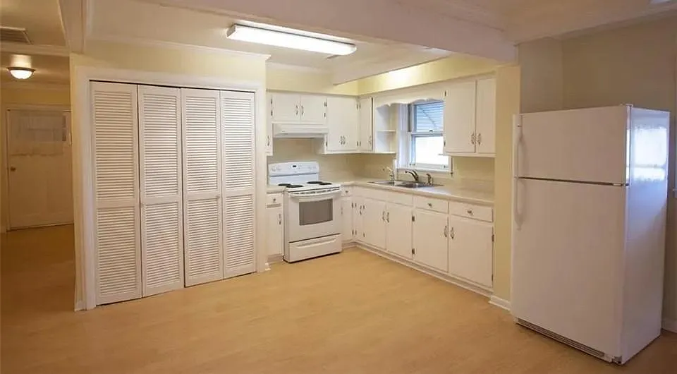 412 Backstreet - Apartment — Photo 3