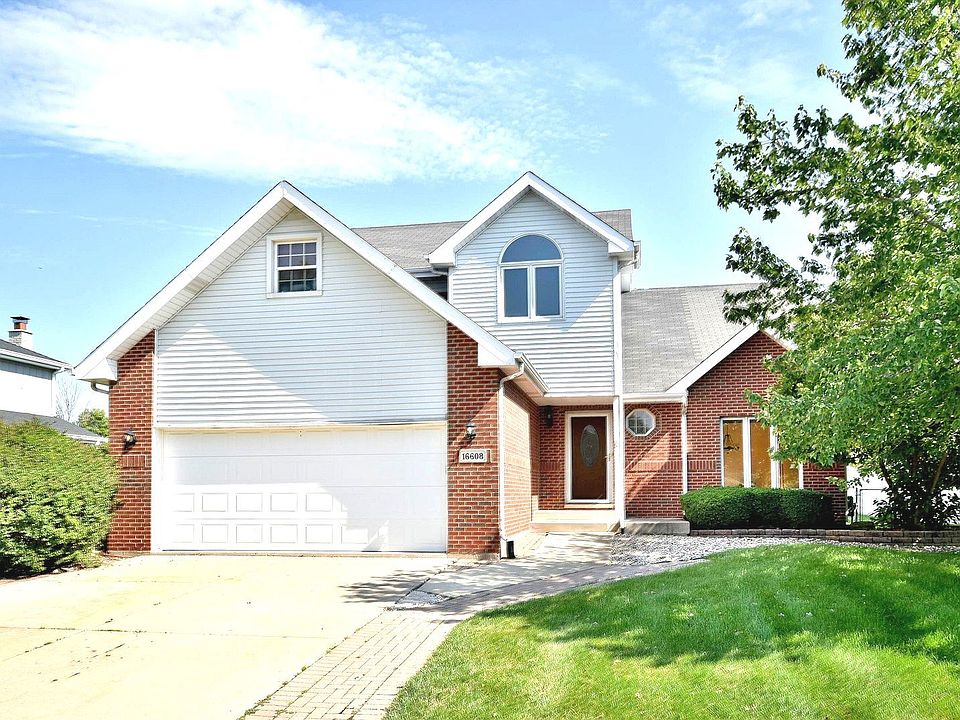 1st image of 16608 W Saddlewood Dr