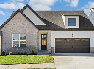 623 Centre St, Pleasant View, TN 37146