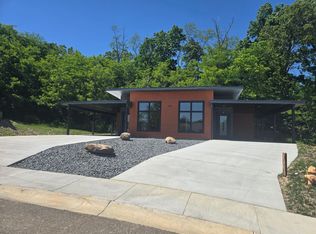 310 Colonial Hills Rd #A, Rolla, MO 65401