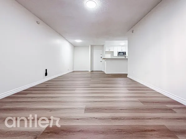 9011 Tobias Ave #U140, Panorama City, CA 91402