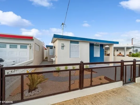 D 8 2nd Street Llanos De Santa Isabel, Santa Isabel, PR 00757