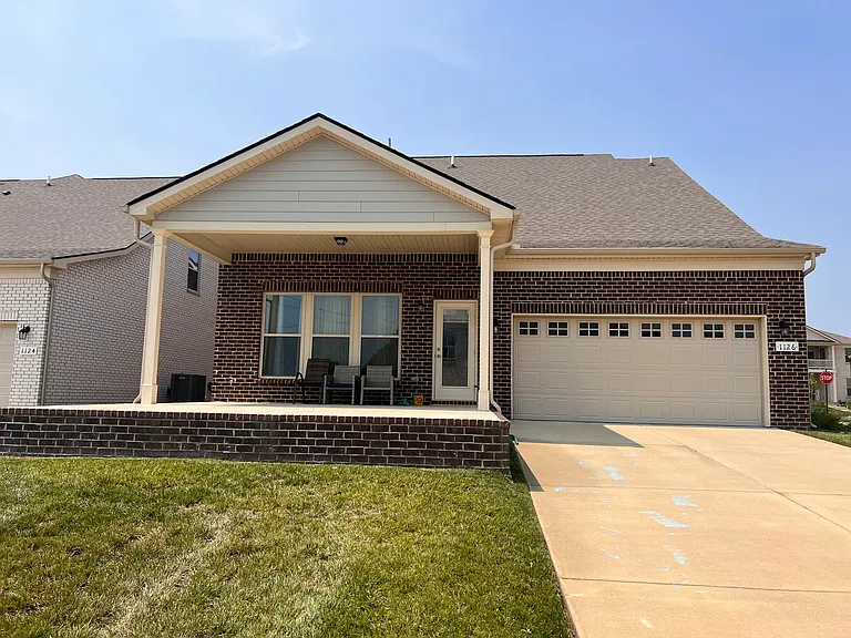 1126 Carlisle Pl — Photo 32