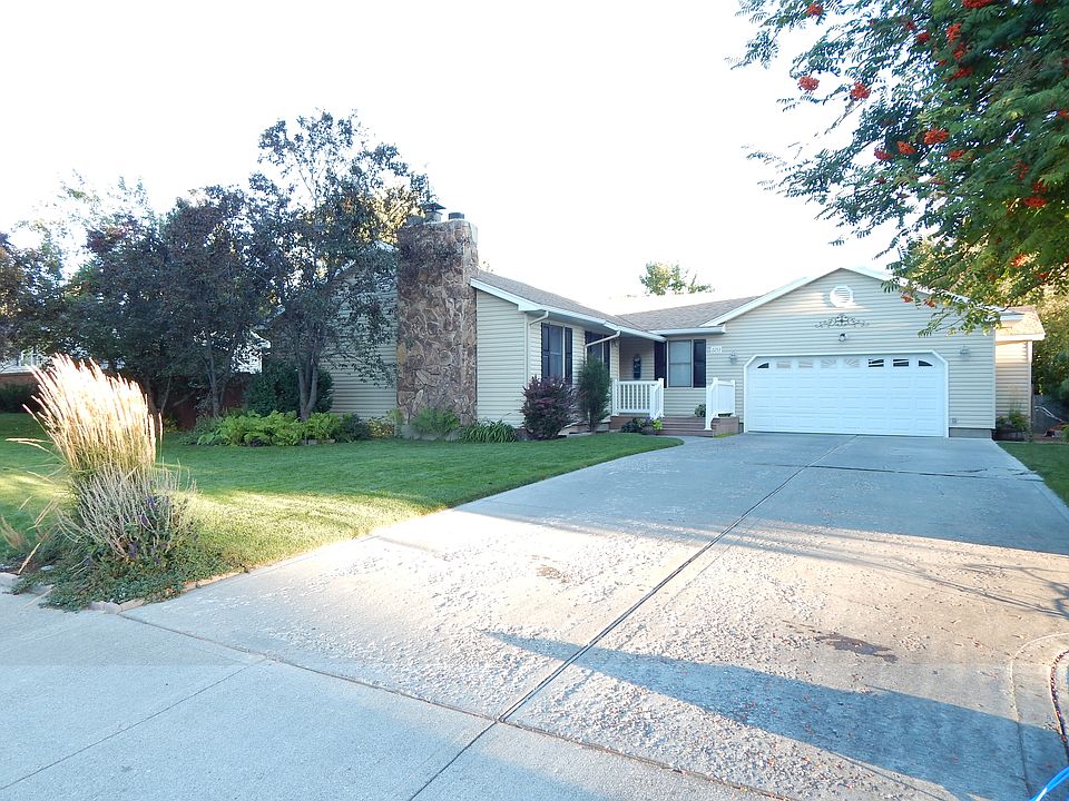 1st image of 2253 Brentwood Dr