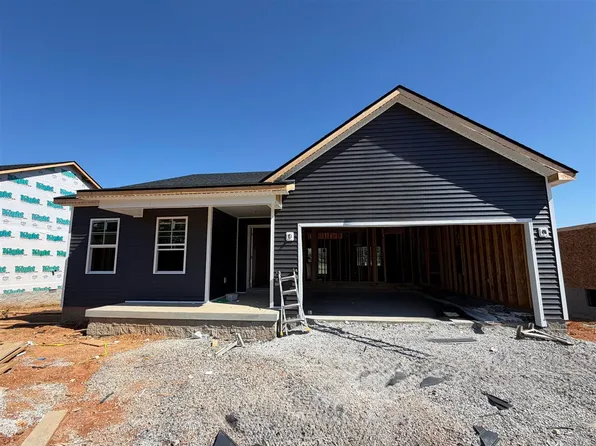 18 Emery Dr, Scottsville, KY 42164