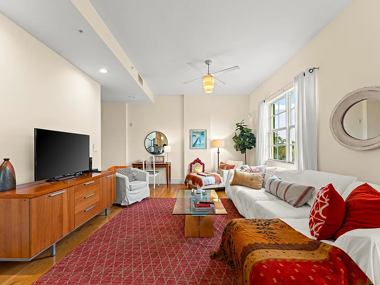 3120 E Latitude Cir #310 — Photo 7